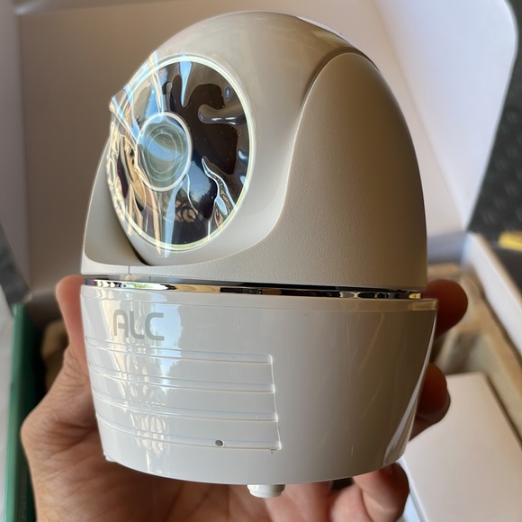 ALC Full HD indoor Pan/Tilt Wi-Fi Camera 1080 Full HD - Picture 4 of 15